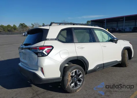 2025 Subaru Forester Premium z USA, uszkodzony, nr VIN JF2SLDDC4SH579124